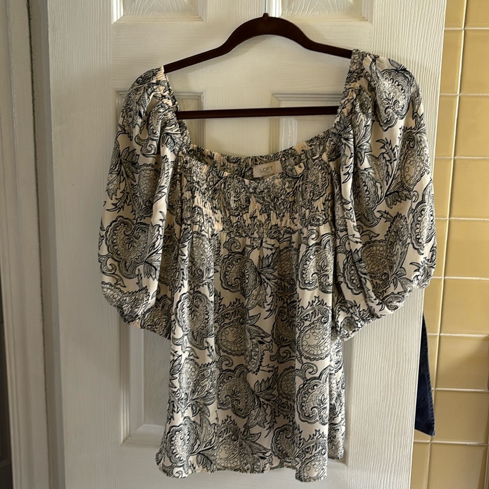 Loft outlet paisley cream and black half sleeve shirt large